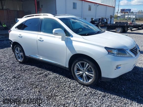 ✅ 2015 Lexus RX 350 • VIN: 2T2ZK1BA4FC172782 • Lot: 43580861. Listed on IAAI with 133,987 mi. Free auction sales archive from the USA and detailed vehicle history report at DreamBid. Image 1.