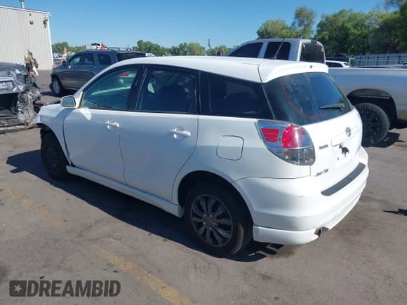 ✅ 2006 Toyota Matrix STD • VIN: 2T1LR32E46C559370 • Lot: 42460017. Listed on IAAI with 138,572 mi. Free auction sales archive from the USA and detailed vehicle history report at DreamBid. Image 3.