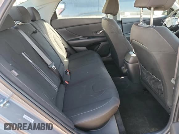 ✅ 2025 Hyundai Elantra SEL Convenience • VIN: KMHLS4DG9SU913434 • Lot: 89688055. Listed on Copart with 15,728 mi. Free auction sales archive from the USA and detailed vehicle history report at DreamBid. Image 10.