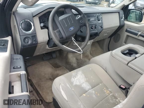 ✅ 2008 Ford F-350 XL • VIN: 1FTWF31598EC41896 • Lot: 48211415. Listed on Copart with Not provided. Free auction sales archive from the USA and detailed vehicle history report at DreamBid. Image 8.