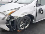 ✅ 2017 Toyota Prius Three • VIN: JTDKARFU2H3041681 • Лот: 43708457. Опубликован ранее на IAAI с пробегом 63 410 миль. Бесплатный доступ к архиву аукционных продаж из США и подробный отчёт об истории автомобиля на DreamBid. Изображение 6.