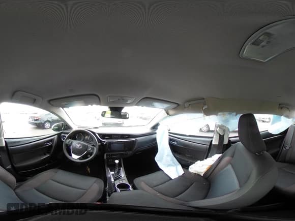 ✅ 2019 Toyota Corolla LE • VIN: 2T1BURHE4KC177127 • Lot: 43489719. Wystawiony na IAAI z przebiegiem 33 010 mil. Bezpłatny archiwum sprzedaży aukcyjnych z USA i szczegółowy raport historii pojazdu na DreamBid. Zdjęcie 19.