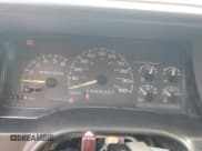 ✅ 1998 GMC Sierra 1500 • VIN: 2GTEK19R1W1526058 • Лот: 66497285. Опубликован ранее на Copart с пробегом 275 485 миль. Бесплатный доступ к архиву аукционных продаж из США и подробный отчёт об истории автомобиля на DreamBid. Изображение 9.