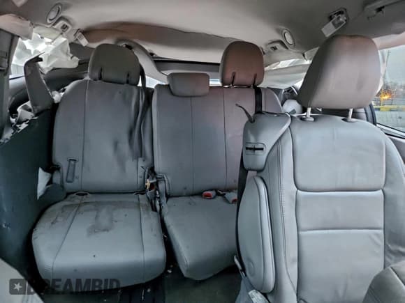 ✅ 2018 Toyota Sienna XLE Auto Access Seat • VIN: 5TDYZ3DC1JS919048 • Lot: 94096245. Listed on Copart with 135,645 mi. Free auction sales archive from the USA and detailed vehicle history report at DreamBid. Image 10.