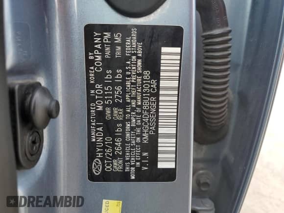 2011 Hyundai Genesis z VIN KMHGC4DF8BU130188, wystawiony jako Copart lot #67489774 z przebiegiem 182 106 mil mil oraz Szkoda całkowita • Salvage title. Historia ofert i sprzedaży dostępna na DreamBid. Obrazek 14.