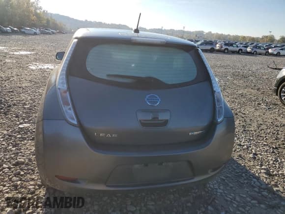 ✅ 2016 Nissan LEAF S • VIN: 1N4BZ0CP0GC304550 • Lot: 90849605. Wystawiony na Copart z przebiegiem 81 134 mil. Bezpłatny archiwum sprzedaży aukcyjnych z USA i szczegółowy raport historii pojazdu na DreamBid. Zdjęcie 6.