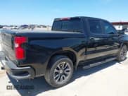 ✅ 2021 Chevrolet Silverado 1500 RST • VIN: 3GCPWDED1MG328271 • Lot: 42816721. Wystawiony na IAAI z przebiegiem 47 790 mil. Bezpłatny archiwum sprzedaży aukcyjnych z USA i szczegółowy raport historii pojazdu na DreamBid. Zdjęcie 4.