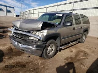 ✅ 2001 Chevrolet Suburban LS • VIN: 3GNEC16T01G218187 • Lot: 72295344. Wystawiony na Copart z przebiegiem 296 614 mil. Bezpłatny archiwum sprzedaży aukcyjnych z USA i szczegółowy raport historii pojazdu na DreamBid. Zdjęcie 1.
