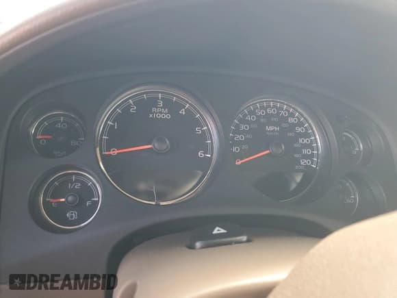 ✅ 2013 Chevrolet Suburban • VIN: 1GNWKMEG7DR328154 • Lot: 74320974. Listed on Copart with Not provided. Free auction sales archive from the USA and detailed vehicle history report at DreamBid. Image 9.