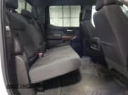 ✅ 2020 Chevrolet Silverado 1500 LT Trail Boss • VIN: 1GCPYFED8LZ185646 • Lot: 76353794. Wystawiony na Copart z przebiegiem 43 782 mil. Bezpłatny archiwum sprzedaży aukcyjnych z USA i szczegółowy raport historii pojazdu na DreamBid. Zdjęcie 10.