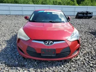 ✅ 2012 Hyundai Veloster w/Red Int • VIN: KMHTC6AD2CU034734 • Lot: 66930434. Wystawiony na Copart z przebiegiem 148 972 mil. Bezpłatny archiwum sprzedaży aukcyjnych z USA i szczegółowy raport historii pojazdu na DreamBid. Zdjęcie 5.
