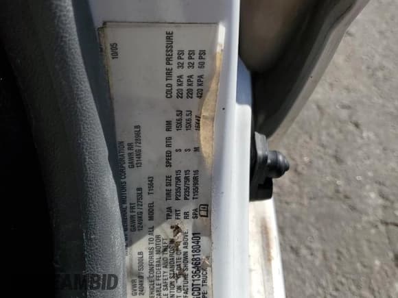 ✅ 2006 Chevrolet Colorado 2LT • VIN: 1GCDT136468180401 • Лот: 89681925. Опубликован ранее на Copart с пробегом 246 400 миль. Бесплатный доступ к архиву аукционных продаж из США и подробный отчёт об истории автомобиля на DreamBid. Изображение 12.