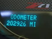 ✅ 2011 Chevrolet Silverado 1500 LTZ • VIN: 3GCPKTE31BG317877 • Lot: 43576207. Wystawiony na IAAI z przebiegiem 202 926 mil. Bezpłatny archiwum sprzedaży aukcyjnych z USA i szczegółowy raport historii pojazdu na DreamBid. Zdjęcie 15.