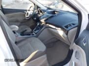 ✅ 2013 Ford Escape SE • VIN: 1FMCU0GX5DUA80619 • Лот: 43472916. Опубликован ранее на IAAI с пробегом 195 275 миль. Бесплатный доступ к архиву аукционных продаж из США и подробный отчёт об истории автомобиля на DreamBid. Изображение 5.