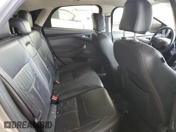 ✅ 2015 Ford Focus Titanium • VIN: 1FADP3N27FL210598 • Lot: 61410955. Listed on Copart with 126,394 mi. Free auction sales archive from the USA and detailed vehicle history report at DreamBid. Image 10.