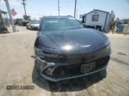 ✅ 2023 Genesis GV60 Performance • VIN: KMUKEDTB6PU006352 • Lot: 65010845. Wystawiony na Copart z przebiegiem 68 471 mil. Bezpłatny archiwum sprzedaży aukcyjnych z USA i szczegółowy raport historii pojazdu na DreamBid. Zdjęcie 15.