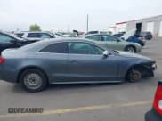 ✅ 2012 Audi S5 Premium Plus • VIN: WAUCVAFR0CA001543 • Lot: 42087961. Wystawiony na IAAI z przebiegiem 100 951 mil. Bezpłatny archiwum sprzedaży aukcyjnych z USA i szczegółowy raport historii pojazdu na DreamBid. Zdjęcie 13.