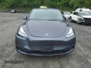 ✅ 2021 Tesla Model Y Long Range • VIN: 5YJYGDEE6MF233205 • Lot: 58011025. Wystawiony na Copart z przebiegiem 48 419 mil. Bezpłatny archiwum sprzedaży aukcyjnych z USA i szczegółowy raport historii pojazdu na DreamBid. Zdjęcie 5.