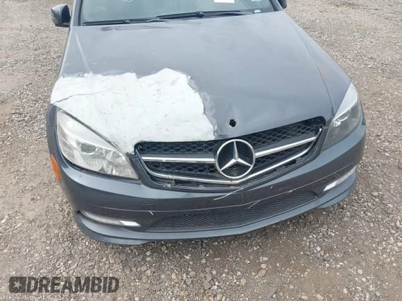 ✅ 2011 Mercedes-Benz C 300 Sport • VIN: WDDGF8BB3BR177866 • Lot: 43246913. Listed on IAAI with Not provided. Free auction sales archive from the USA and detailed vehicle history report at DreamBid. Image 6.