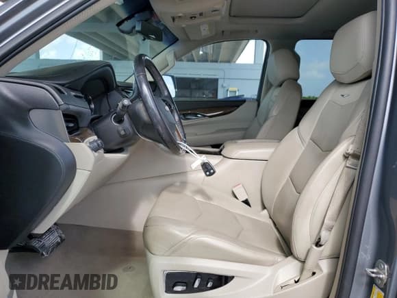 ✅ 2018 Cadillac Escalade ESV Luxury • VIN: 1GYS4HKJ9JR331927 • Лот: 66510275. Опубликован ранее на Copart с пробегом 92 815 миль. Бесплатный доступ к архиву аукционных продаж из США и подробный отчёт об истории автомобиля на DreamBid. Изображение 7.