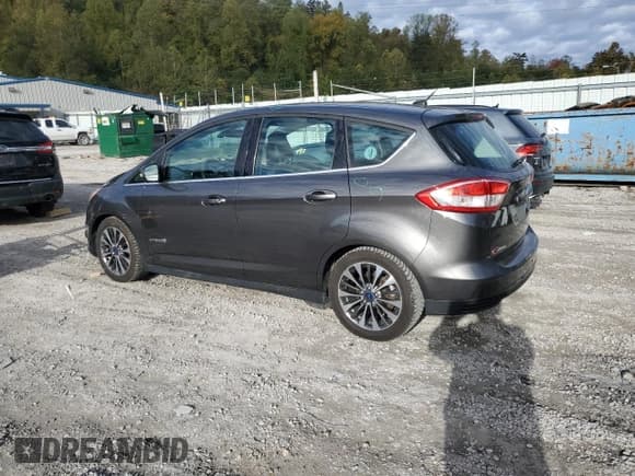 ✅ 2018 Ford C-Max Titanium • VIN: 1FADP5DU6JL102948 • Lot: 87415405. Wystawiony na Copart z przebiegiem 78 960 mil. Bezpłatny archiwum sprzedaży aukcyjnych z USA i szczegółowy raport historii pojazdu na DreamBid. Zdjęcie 2.
