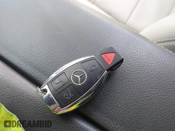 ✅ 2014 Mercedes-Benz M 350 • VIN: 4JGDA5HB4EA373654 • Lot: 43340740. Listed on IAAI with 123,043 mi. Free auction sales archive from the USA and detailed vehicle history report at DreamBid. Image 11.