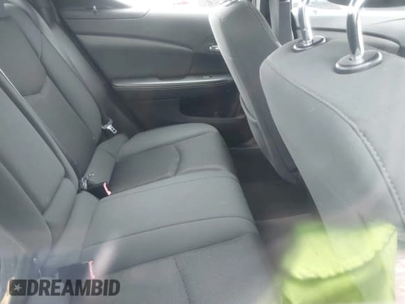 ✅ 2011 Dodge Avenger Express • VIN: 1B3BD4FB8BN588427 • Лот: 41651145. Опубликован ранее на IAAI с пробегом 179 902 миль. Бесплатный доступ к архиву аукционных продаж из США и подробный отчёт об истории автомобиля на DreamBid. Изображение 8.