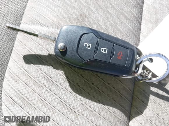 ✅ 2019 Ford Explorer • VIN: 1FM5K7B80KGA18578 • Lot: 42408067. Listed on IAAI with 124,938 mi. Free auction sales archive from the USA and detailed vehicle history report at DreamBid. Image 11.