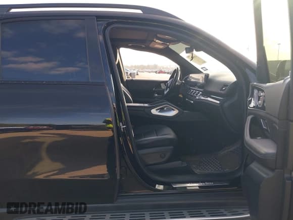 ✅ 2020 Mercedes-Benz GLE 450 • VIN: 4JGFB5KB7LA245016 • Lot: 43696444. Wystawiony na IAAI z przebiegiem 58 696 mil. Bezpłatny archiwum sprzedaży aukcyjnych z USA i szczegółowy raport historii pojazdu na DreamBid. Zdjęcie 5.