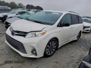 ✅ 2019 Toyota Sienna XLE • VIN: 5TDDZ3DC9KS226292 • Lot: 95211375. Listed on Copart with 84,052 mi. Free auction sales archive from the USA and detailed vehicle history report at DreamBid. Image 1.