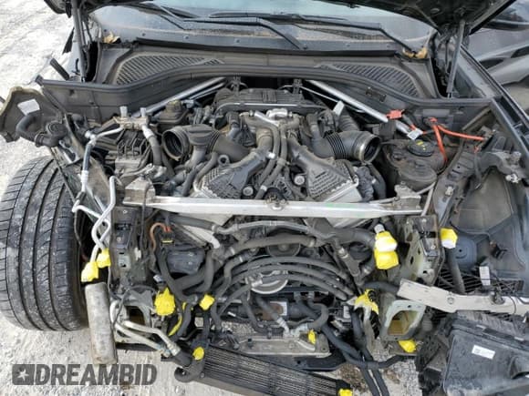 ✅ 2018 BMW X5 M • VIN: 5YMKT6C5XJ0Y83320 • Lot: 69902062. Wystawiony na Copart z przebiegiem 38 383 mil. Bezpłatny archiwum sprzedaży aukcyjnych z USA i szczegółowy raport historii pojazdu na DreamBid. Zdjęcie 12.