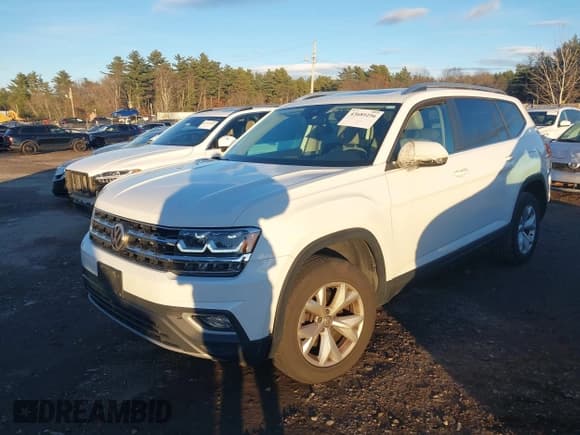 ✅ 2018 Volkswagen Atlas SEL • VIN: 1V2MR2CA6JC525196 • Lot: 43689256. Wystawiony na IAAI z przebiegiem 108 956 mil. Bezpłatny archiwum sprzedaży aukcyjnych z USA i szczegółowy raport historii pojazdu na DreamBid. Zdjęcie 2.