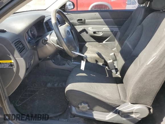 ✅ 2009 Hyundai Accent Auto GS • VIN: KMHCM36C69U132833 • Lot: 72977394. Wystawiony na Copart z przebiegiem Nie podano mil. Skorzystaj z bezpłatnego archiwum sprzedaży aukcyjnych z USA i zobacz szczegółowy raport historii pojazdu na DreamBid. Zdjęcie 7.