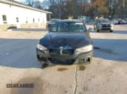 ✅ 2015 BMW 3 Series 328i xDrive • VIN: WBA3B5G58FNS19920 • Лот: 91246955. Опубликован ранее на Copart с пробегом 114 091 миль. Бесплатный доступ к архиву аукционных продаж из США и подробный отчёт об истории автомобиля на DreamBid. Изображение 13.