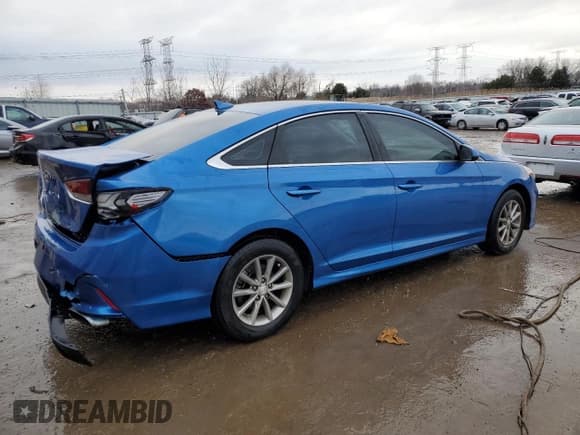 ✅ 2019 Hyundai Sonata SE • VIN: 5NPE24AF0KH777164 • Lot: 72230442. Listed on Copart with 55,675 mi. Free auction sales archive from the USA and detailed vehicle history report at DreamBid. Image 3.