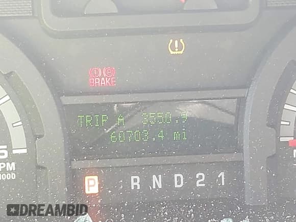 ✅ 2014 Ford Econoline Passenger XL • VIN: 1FBNE3BL1EDA97942 • Лот: 40899589. Опубликован ранее на IAAI с пробегом 60 703 миль. Бесплатный доступ к архиву аукционных продаж из США и подробный отчёт об истории автомобиля на DreamBid. Изображение 14.