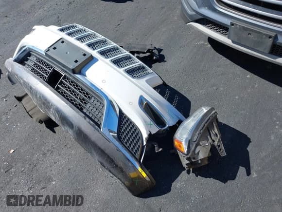 ✅ 2014 Jeep Grand Cherokee Summit • VIN: 1C4RJFJT7EC448838 • Лот: 43447907. Опубликован ранее на IAAI с пробегом 123 569 миль. Бесплатный доступ к архиву аукционных продаж из США и подробный отчёт об истории автомобиля на DreamBid. Изображение 12.