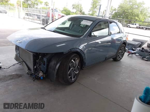 2024 Hyundai Ioniq 5 SEL with VIN KM8KN4DE5RU248026, listed as a IAAI auction lot 42486622 with 39,264 mi miles and . Bid and sale history available at DreamBid. Image 18.