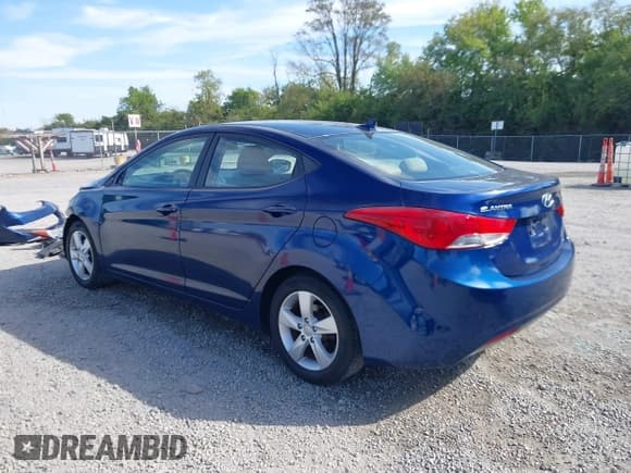 ✅ 2013 Hyundai Elantra GLS • VIN: KMHDH4AE2DU522361 • Lot: 43368006. Listed on IAAI with 109,810 mi. Free auction sales archive from the USA and detailed vehicle history report at DreamBid. Image 3.