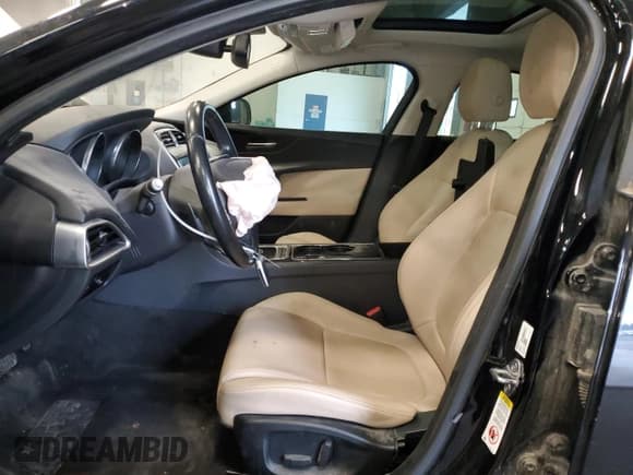 ✅ 2017 Jaguar XE 20d • VIN: SAJAR4BN7HA968517 • Лот: 71789645. Опубликован ранее на Copart с пробегом 98 670 миль. Бесплатный доступ к архиву аукционных продаж из США и подробный отчёт об истории автомобиля на DreamBid. Изображение 7.