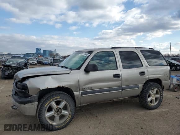 ✅ 2002 Chevrolet Tahoe LS • VIN: 1GNEK13V92R266524 • Lot: 47136495. Listed on Copart with 320,280 mi. Free auction sales archive from the USA and detailed vehicle history report at DreamBid. Image 1.
