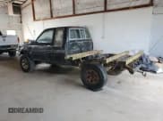 ✅ 1991 Toyota Pickup DLX • VIN: JT4VN13D3M5038603 • Lot: 67558545. Wystawiony na Copart z przebiegiem 145 534 mil. Bezpłatny archiwum sprzedaży aukcyjnych z USA i szczegółowy raport historii pojazdu na DreamBid. Zdjęcie 2.
