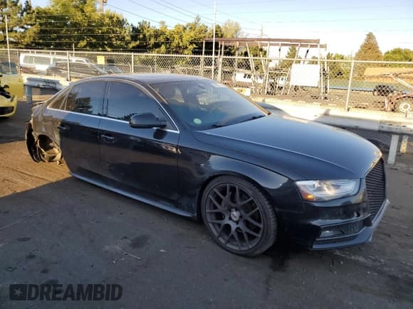✅ 2013 Audi A4 Prestige • VIN: WAUMFAFL2DN045843 • Lot: 69227774. Listed on Copart with 145,776 mi. Free auction sales archive from the USA and detailed vehicle history report at DreamBid. Image 4.