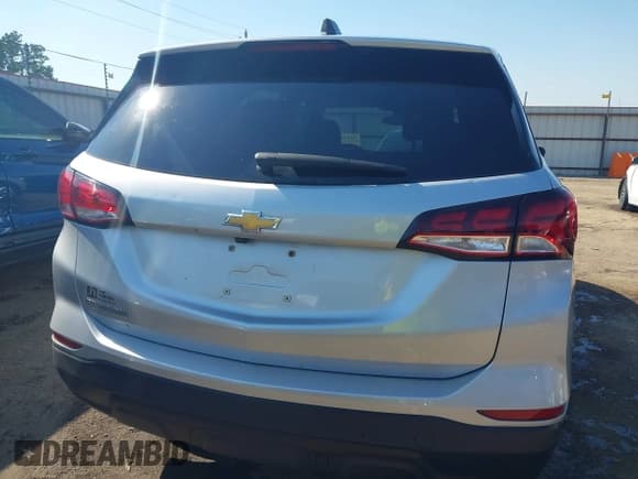 ✅ 2022 Chevrolet Equinox LS • VIN: 3GNAXHEV7NS164842 • Lot: 43446814. Listed on IAAI with 113,847 mi. Free auction sales archive from the USA and detailed vehicle history report at DreamBid. Image 16.