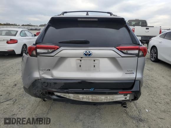 ✅ 2022 Toyota RAV4 Hybrid XSE • VIN: 4T3E6RFV1NU090113 • Лот: 91294395. Опубликован ранее на Copart с пробегом 208 275 миль. Бесплатный доступ к архиву аукционных продаж из США и подробный отчёт об истории автомобиля на DreamBid. Изображение 6.