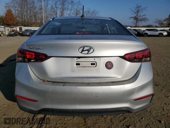 ✅ 2018 Hyundai Accent SEL • VIN: 3KPC24A3XJE022331 • Лот: 78151394. Опубликован ранее на Copart с пробегом 57 230 миль. Бесплатный доступ к архиву аукционных продаж из США и подробный отчёт об истории автомобиля на DreamBid. Изображение 6.
