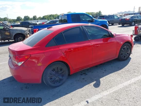 ✅ 2016 Chevrolet Cruze LS • VIN: 1G1PB5SH1G7202980 • Lot: 43130028. Listed on IAAI with 175,514 mi. Free auction sales archive from the USA and detailed vehicle history report at DreamBid. Image 4.