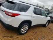 ✅ 2019 Chevrolet Traverse LT • VIN: 1GNEVHKW1KJ280801 • Lot: 37754613. Wystawiony na Copart z przebiegiem 28 525 mil. Bezpłatny archiwum sprzedaży aukcyjnych z USA i szczegółowy raport historii pojazdu na DreamBid. Zdjęcie 3.