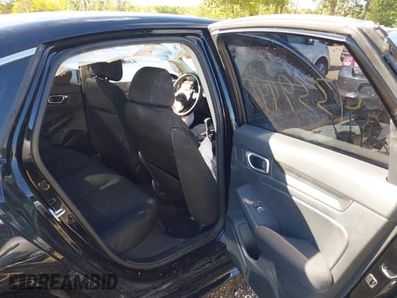 ✅ 2024 Honda Civic EX • VIN: 2HGFE1F76RH301632 • Lot: 43394953. Wystawiony na IAAI z przebiegiem 22 750 mil. Bezpłatny archiwum sprzedaży aukcyjnych z USA i szczegółowy raport historii pojazdu na DreamBid. Zdjęcie 8.