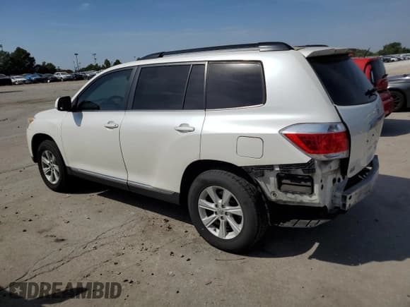 ✅ 2013 Toyota Highlander SE • VIN: 5TDZK3EH7DS129289 • Лот: 81908915. Опубликован ранее на Copart с пробегом 195 799 миль. Бесплатный доступ к архиву аукционных продаж из США и подробный отчёт об истории автомобиля на DreamBid. Изображение 2.